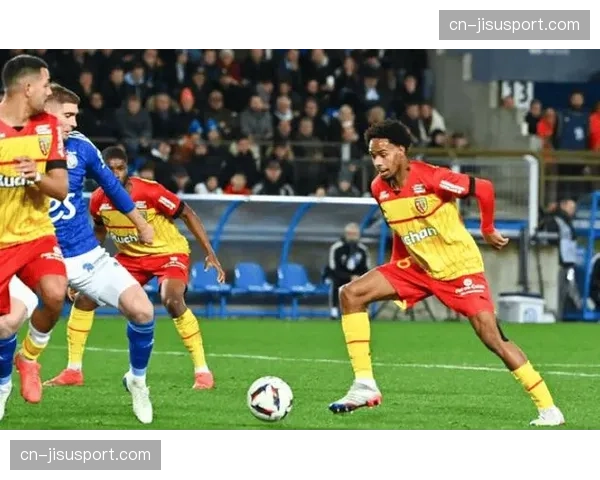 分析：门将参与进攻角球，在法甲为何逐渐变得普遍？