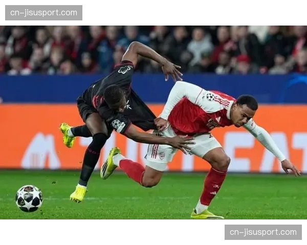 贝蒂斯2-2绝平皇家社会，伊格莱西亚斯第94分钟头球救主。