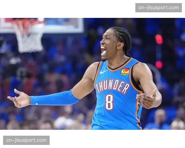 成长之路:杰伦·威廉姆斯如何从大学前锋转型为雷霆侧翼进攻枢纽 成长之路:杰伦·威廉姆斯如何从大学前锋转型为雷霆侧翼进攻枢纽